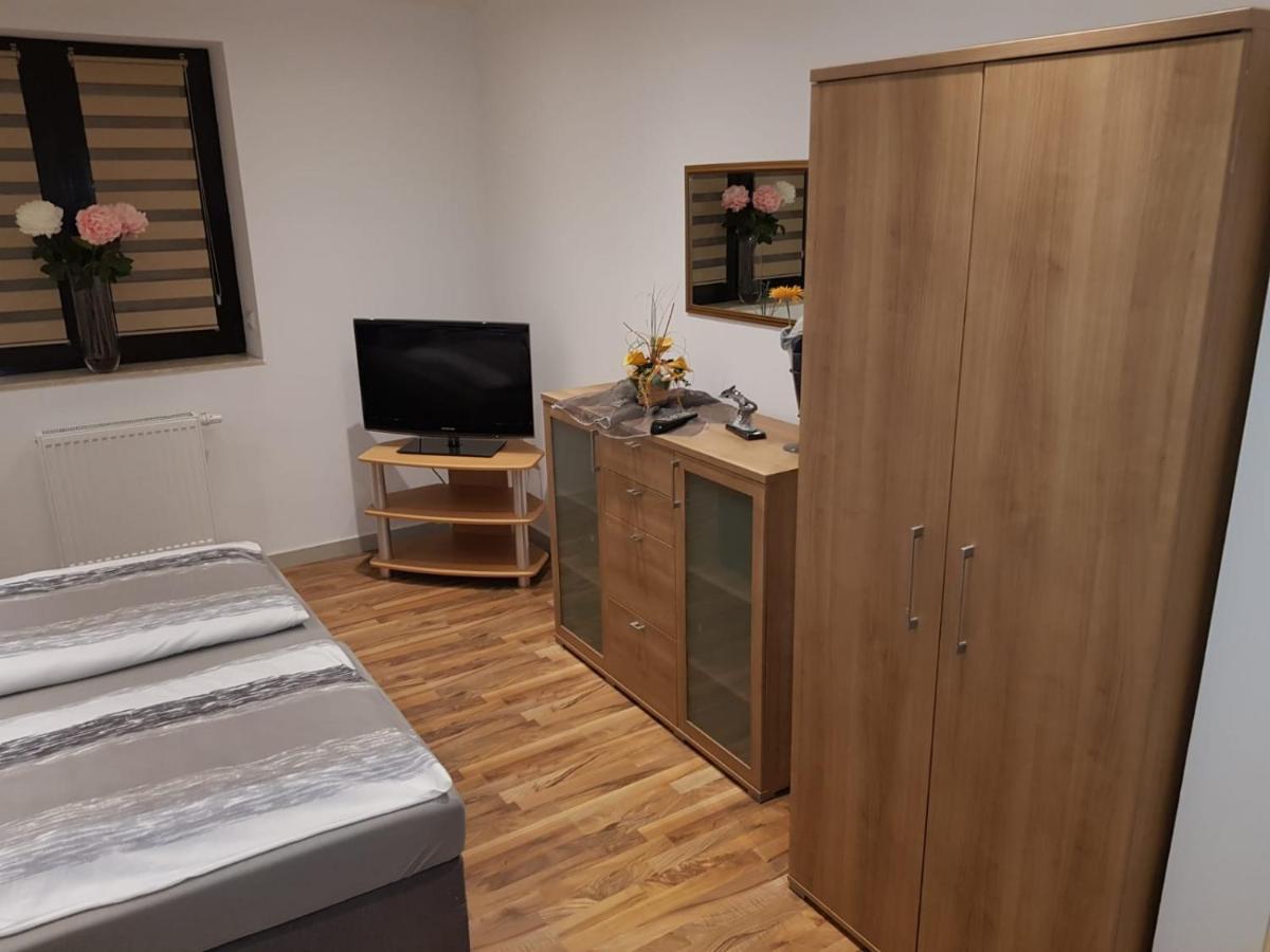 Ferienhaus Ixheim Bitscher Str.70 تْسفايبرُكن المظهر الخارجي الصورة